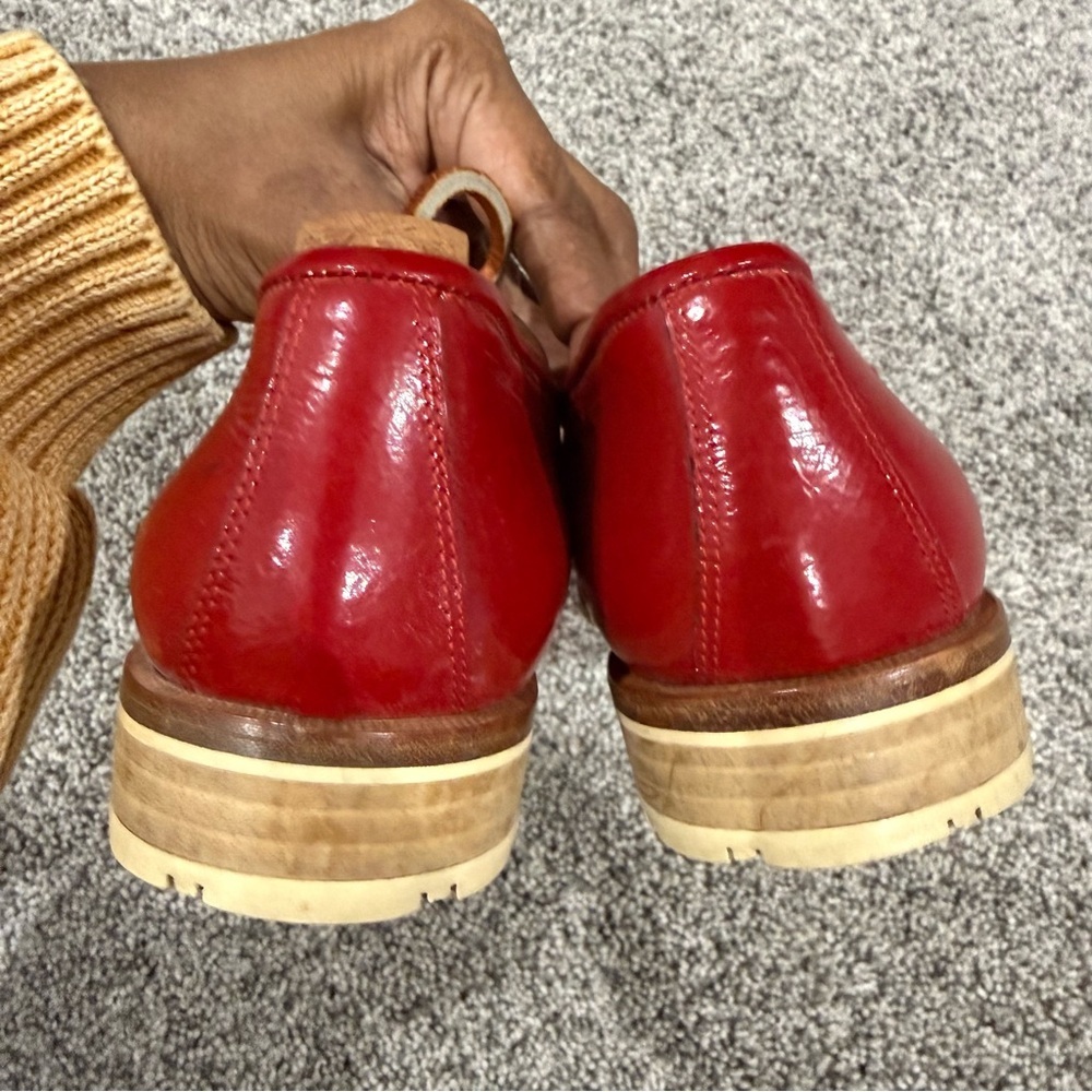 Vtg Bally Red Patent Leather Croc Emboss PointedToe Loafers Italy Women’s US 7.5 - Picture 3 of 13